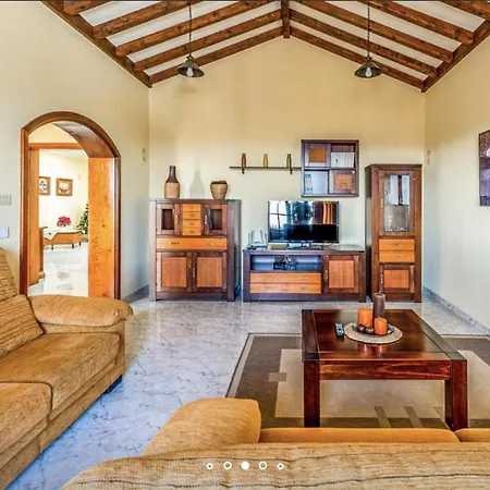 Holiday home Casa En